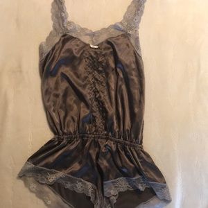 VS Silky Romper
